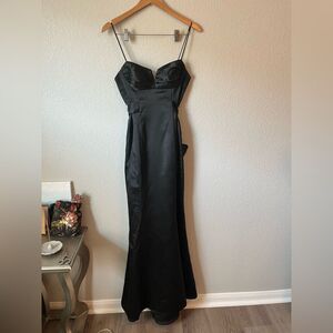 90’s laundry by Shelli segal evening gown mermaid spaghetti strap sz 6 fairy